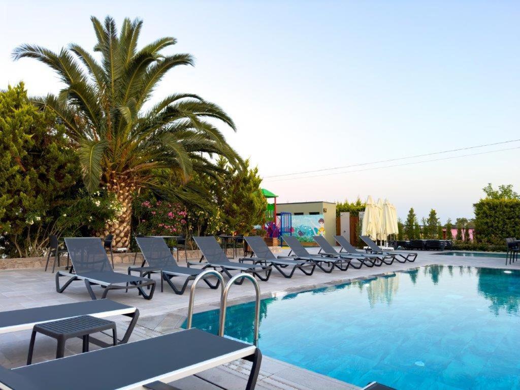 Club Kavala Beach Hotel Assos Buitenkant foto